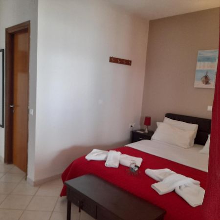 Aparthotel Delfini Akhladherí Exterior foto